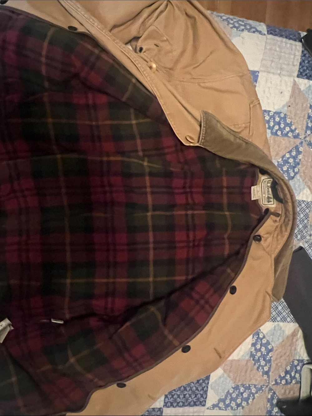 L.L. Bean Men’s Tan Barn Coat - Picture 4 of 6